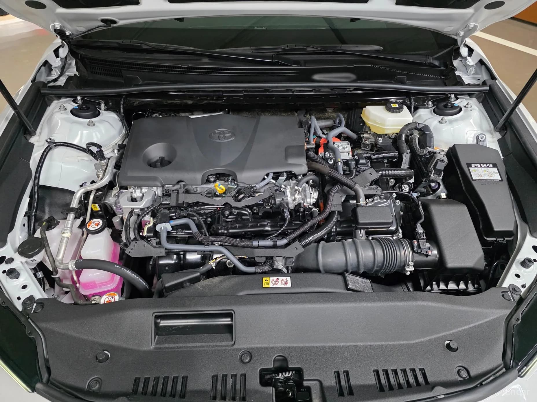 Camry (XV80)