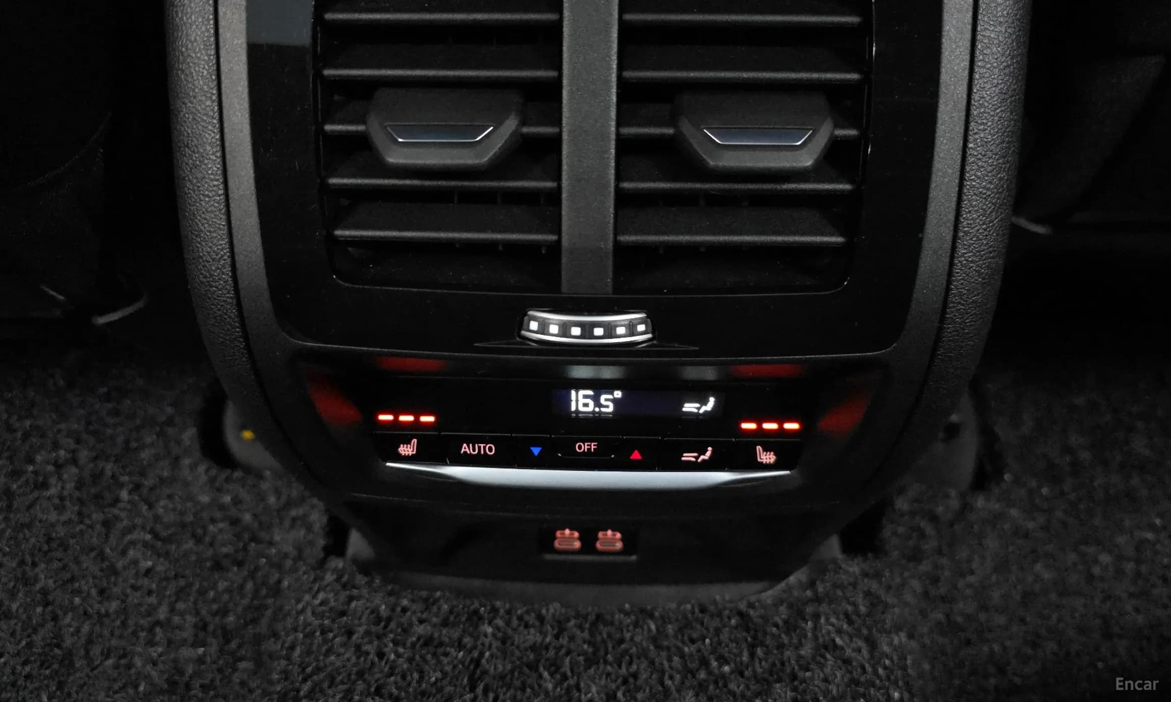 X3 (G01)