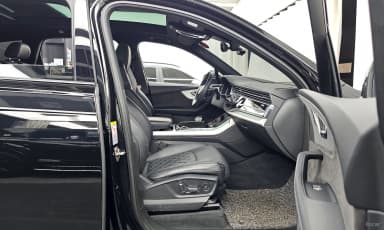 Q7 (4M)