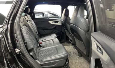 Q7 (4M)