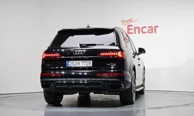 Q7 (4M)