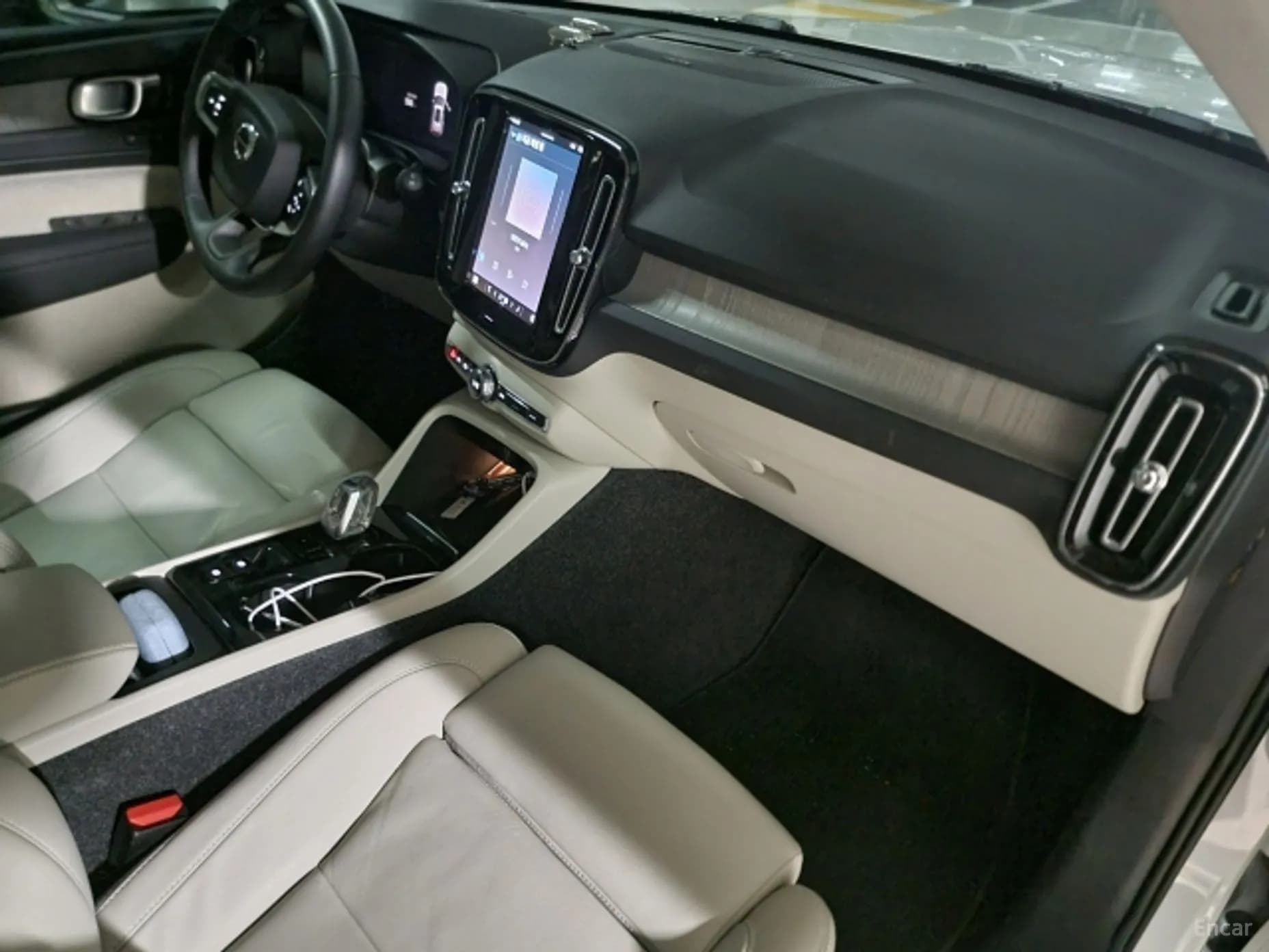 XC40
