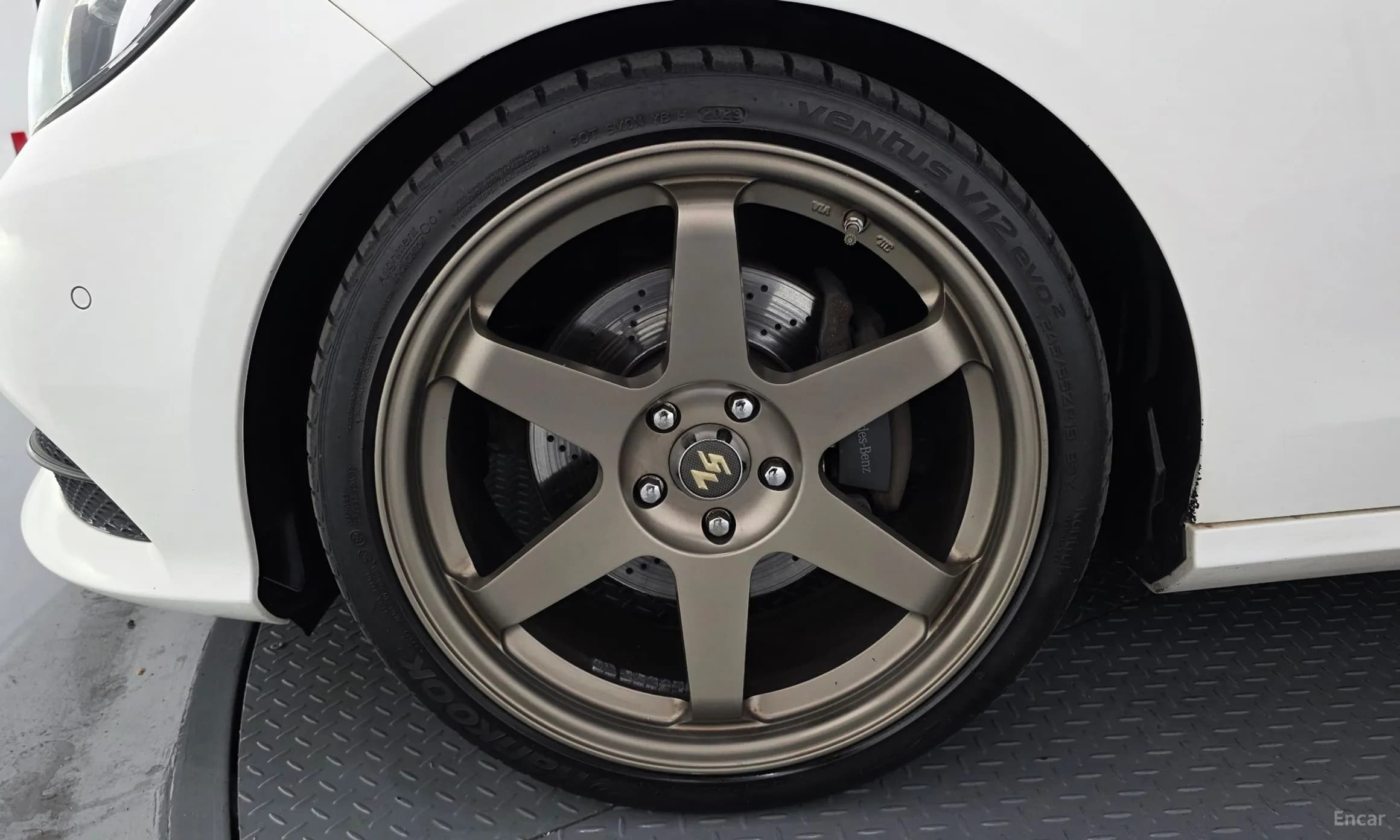 E-Class W212