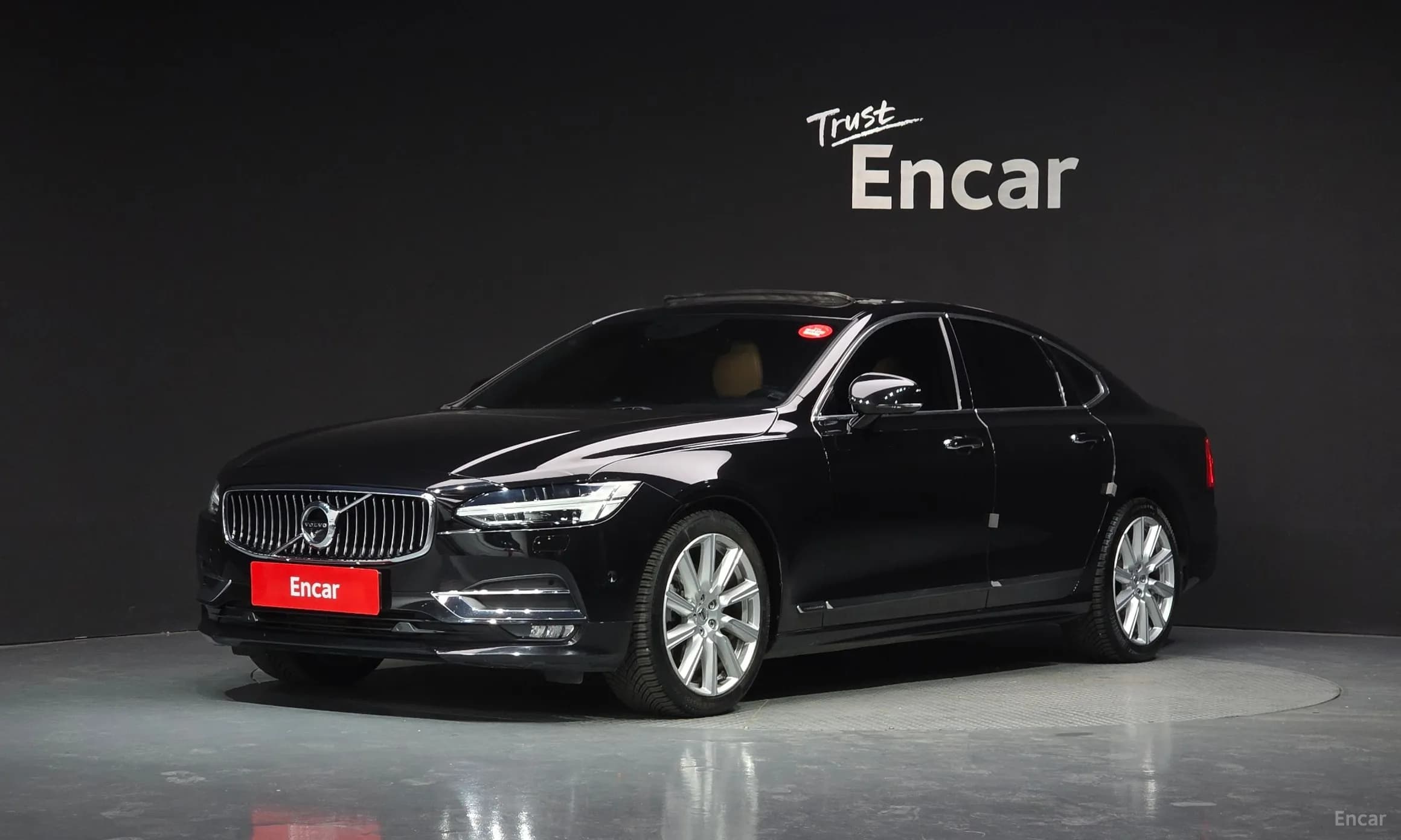 S90