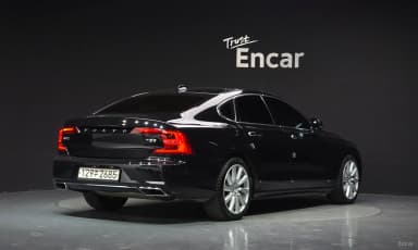 S90