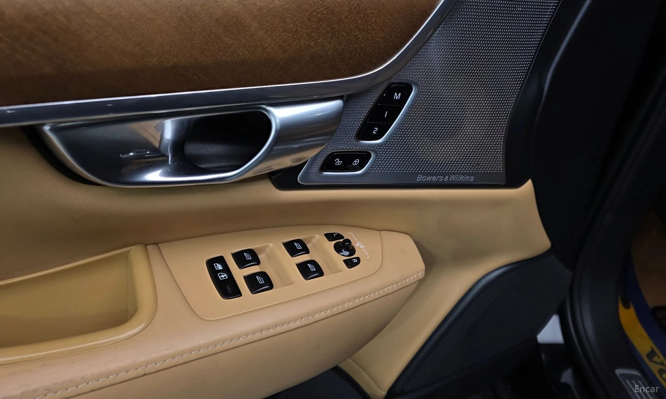 S90