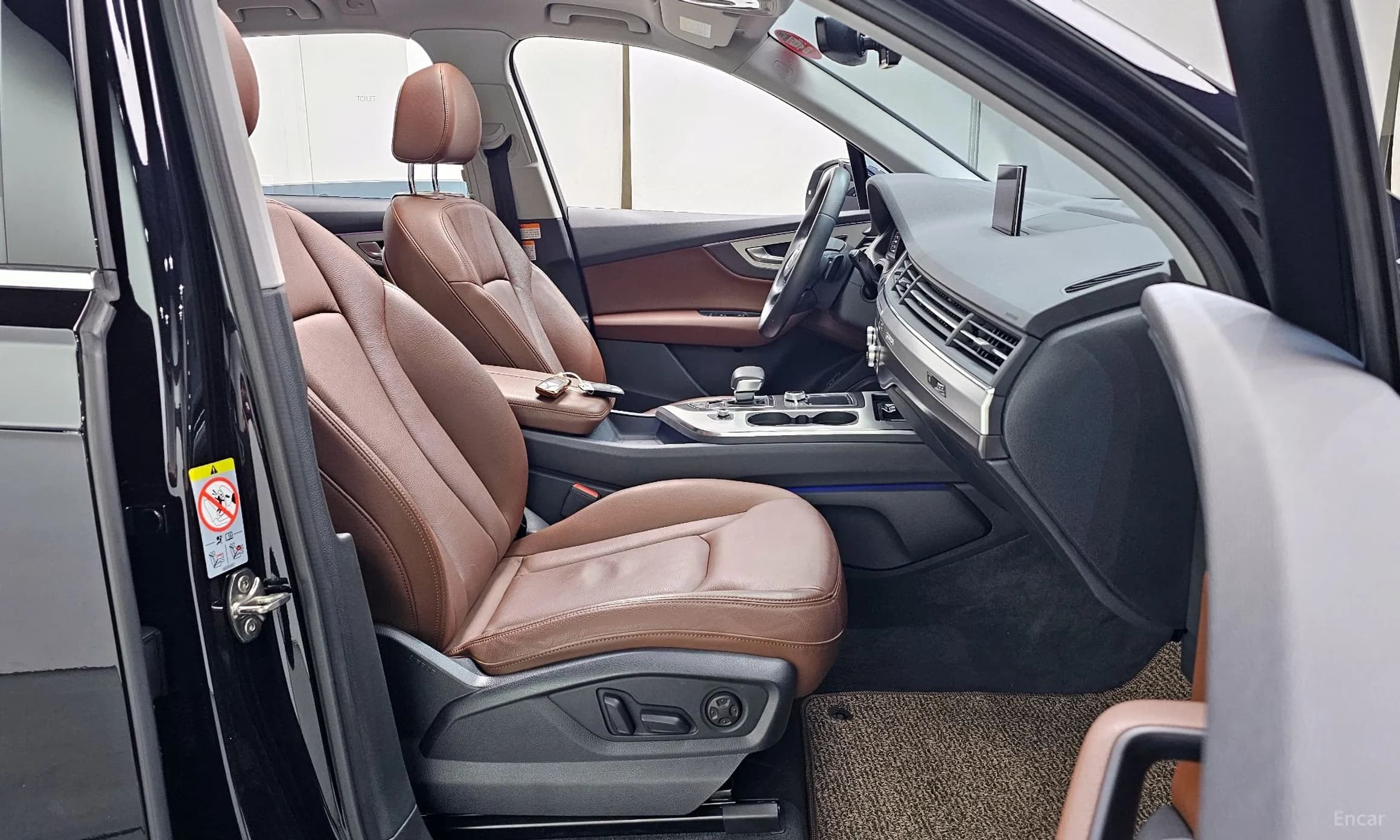 Q7 (4M)