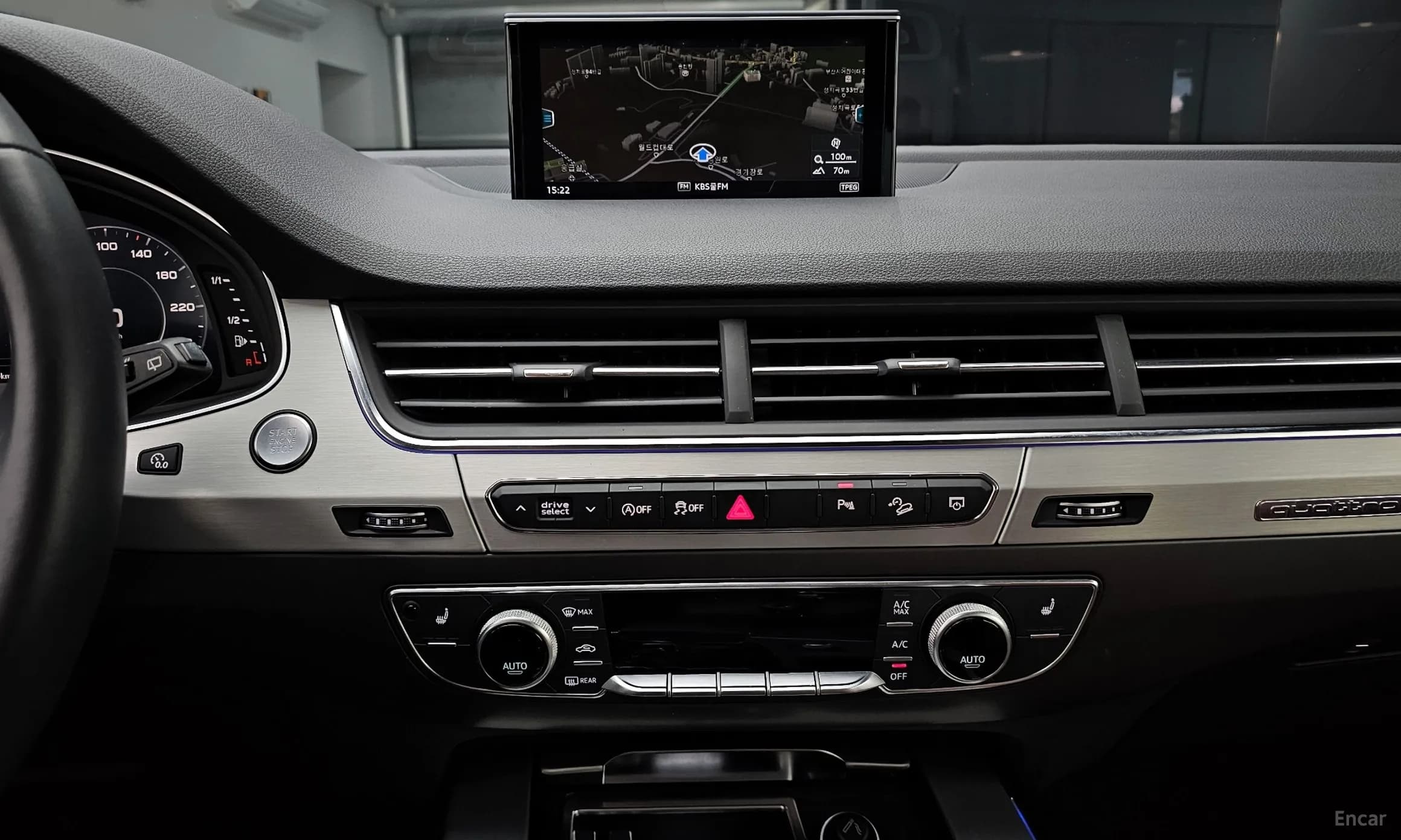 Q7 (4M)