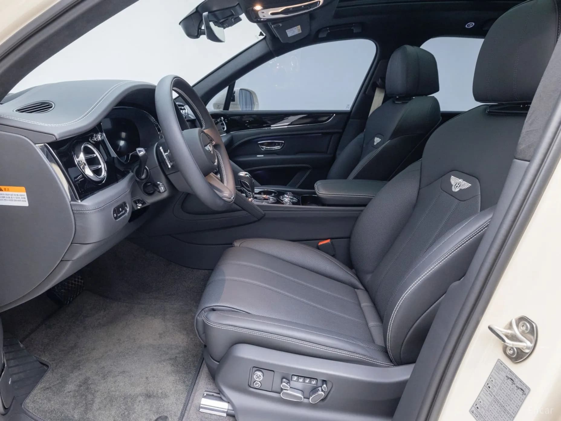 Bentayga
