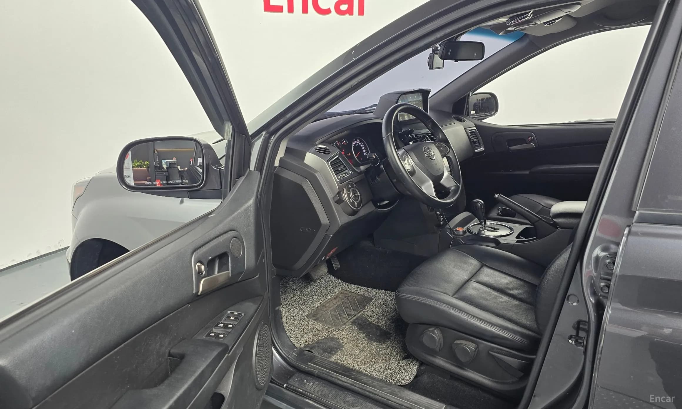 Korando Sports