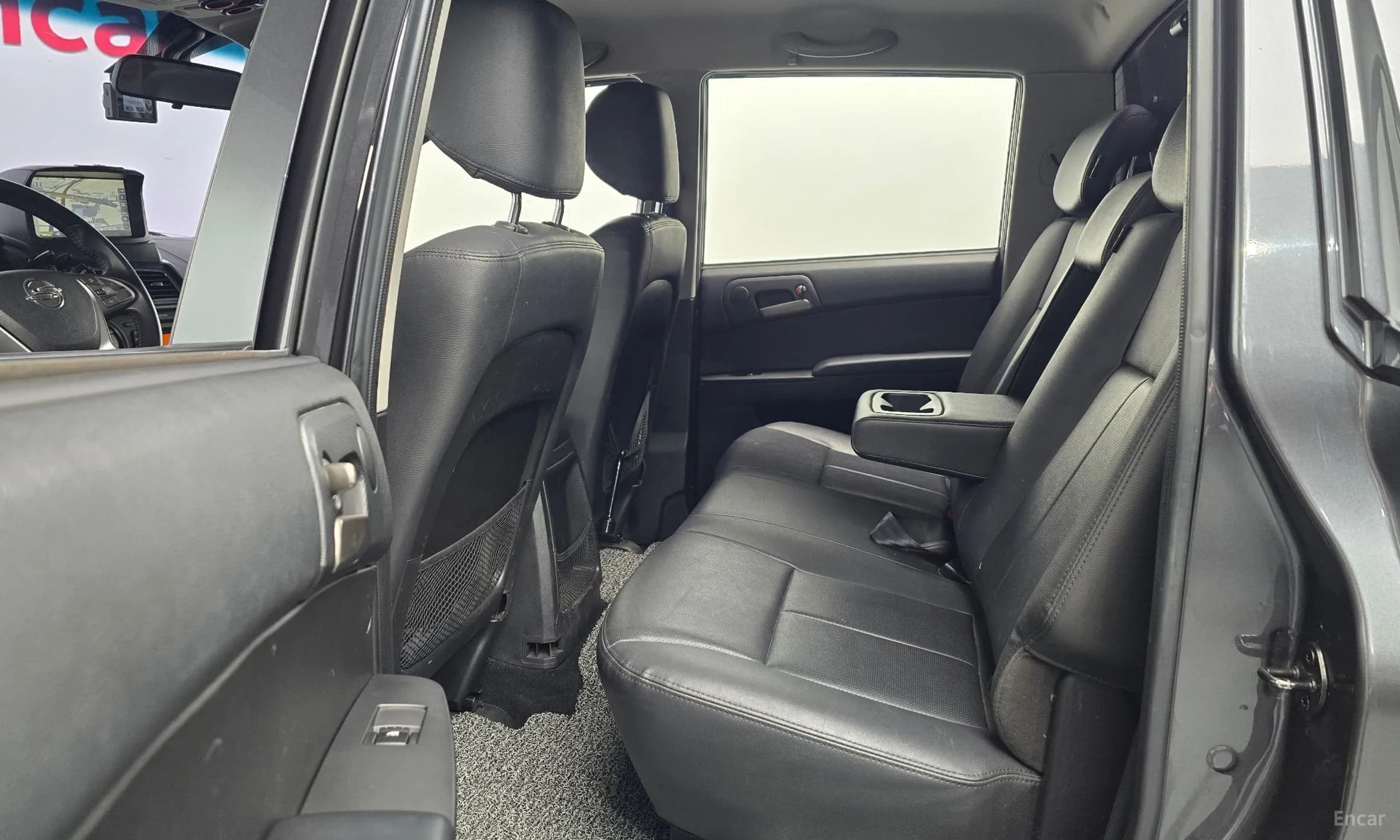 Korando Sports