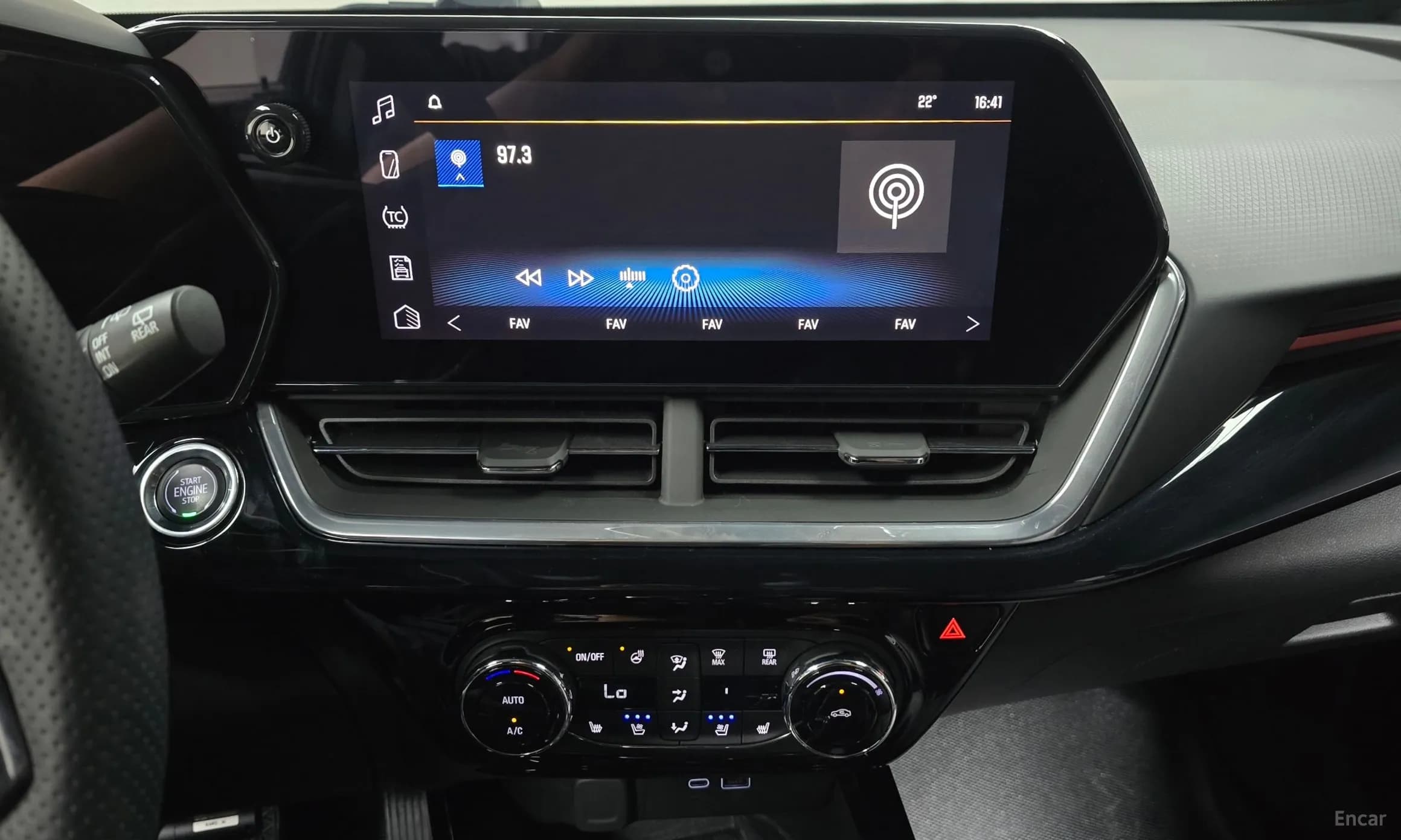 Trax Crossover