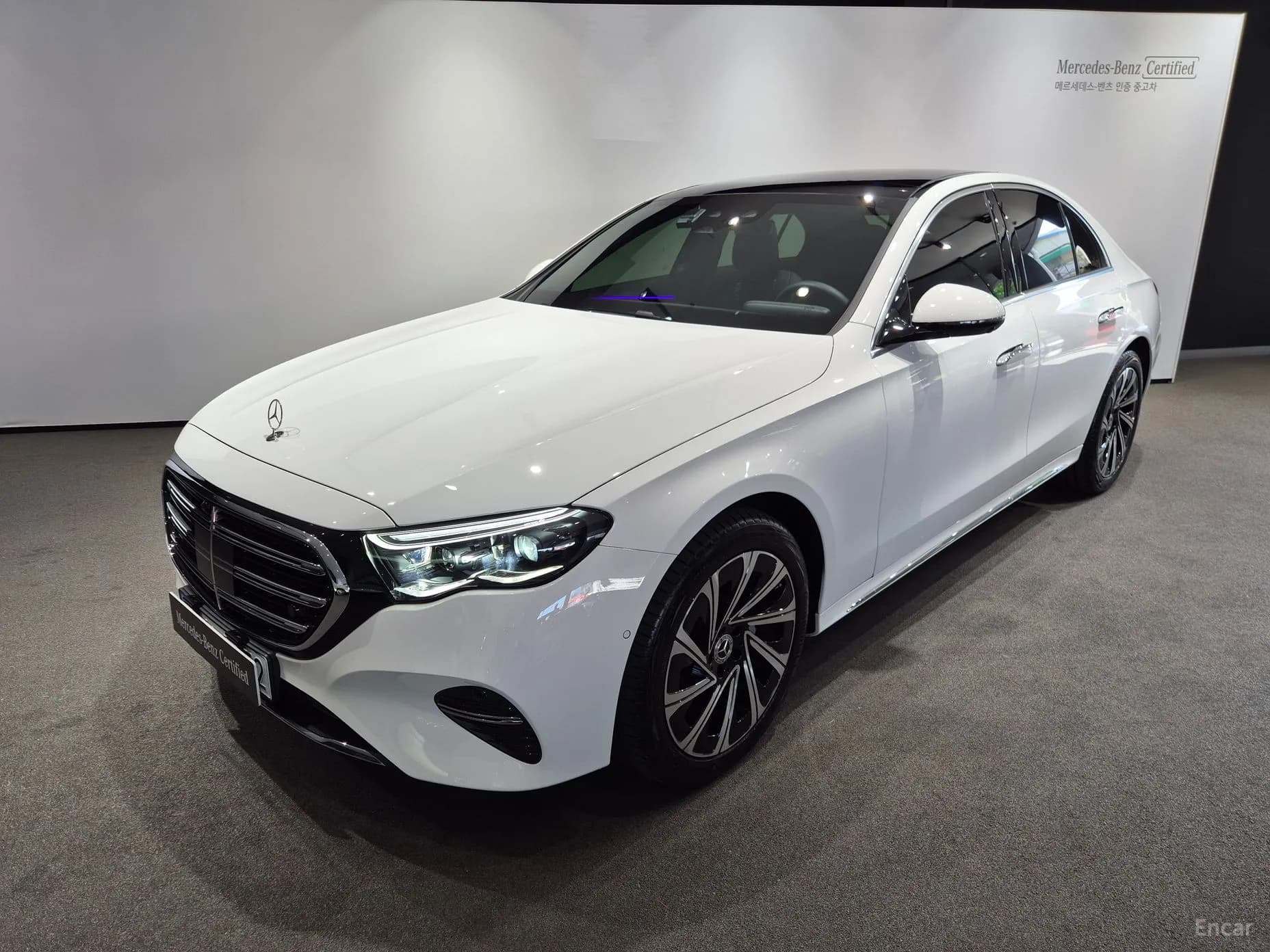 E-Class W214