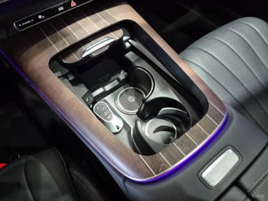 E-Class W214