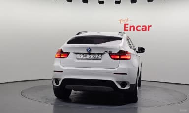X6 (E71)