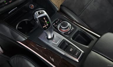 X6 (E71)