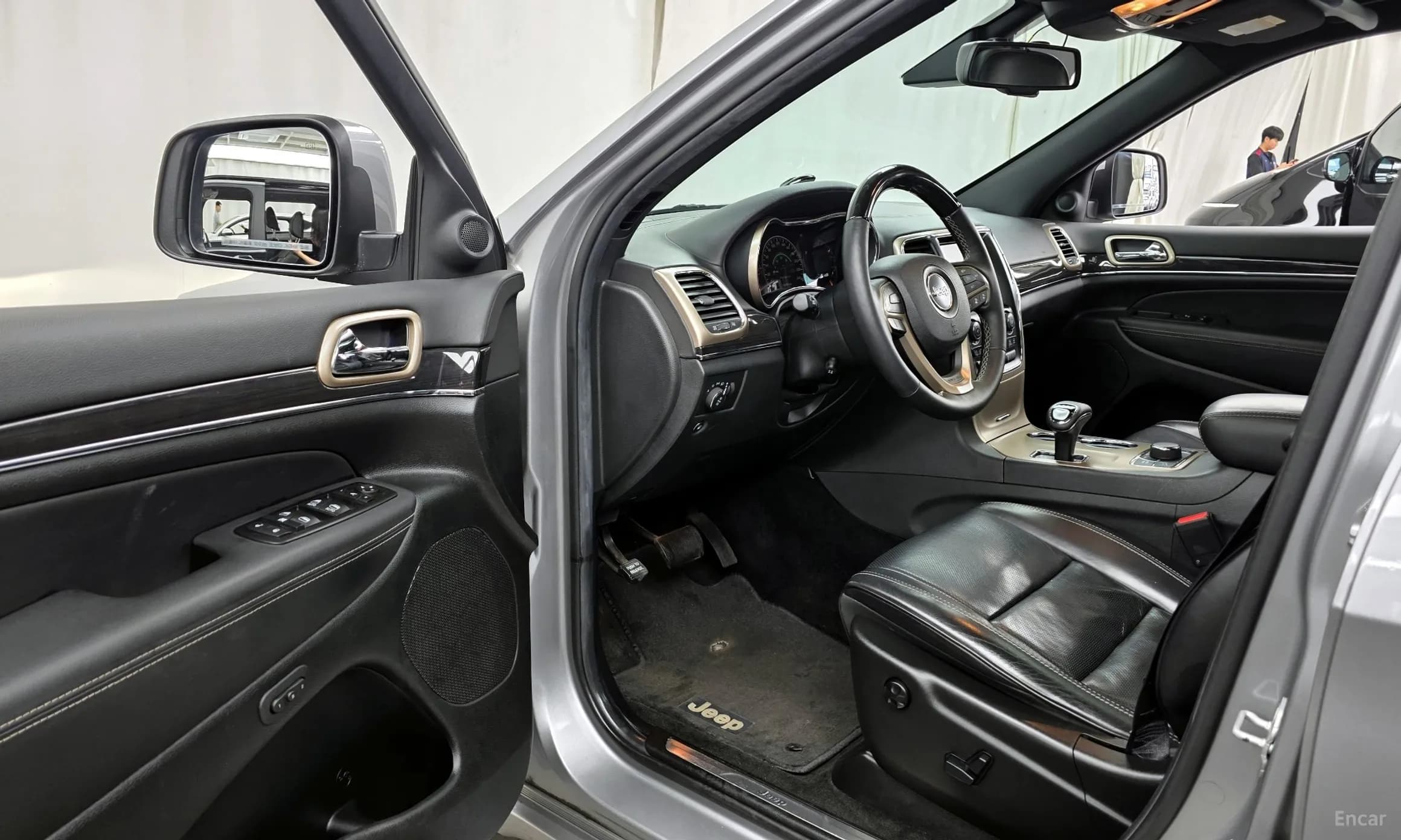 Grand Cherokee