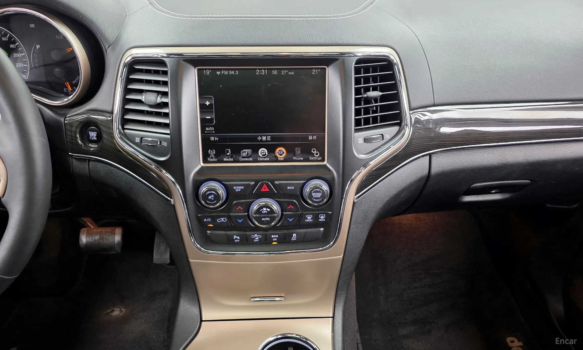 Grand Cherokee