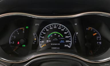 Grand Cherokee