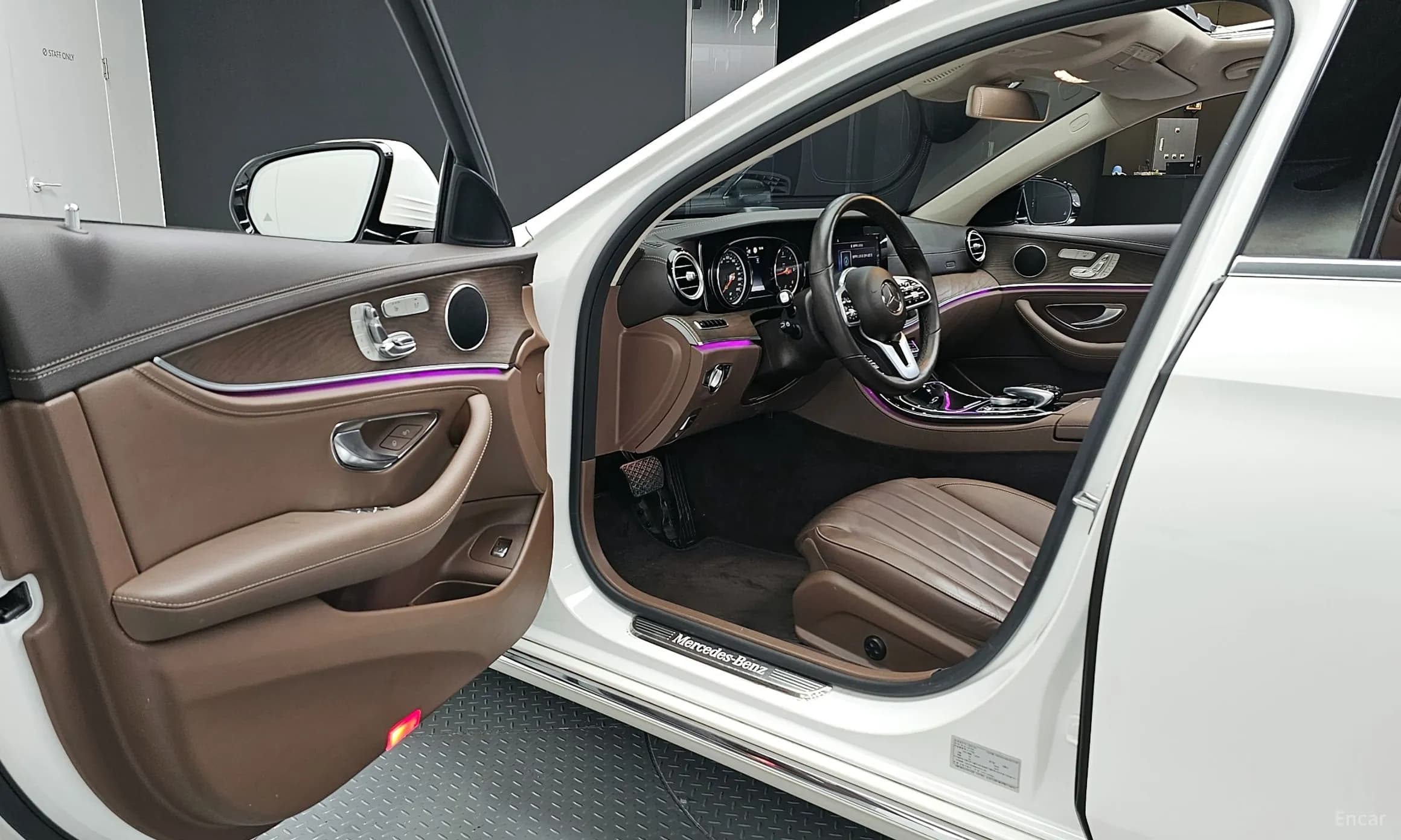 E-Class W213