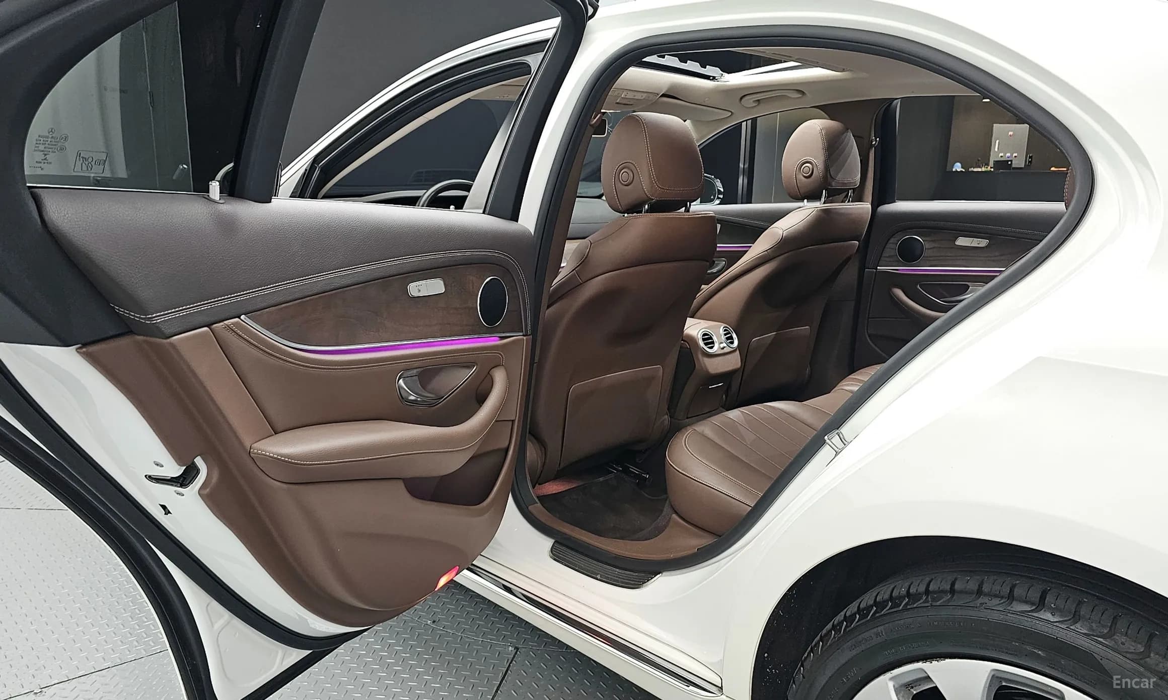 E-Class W213