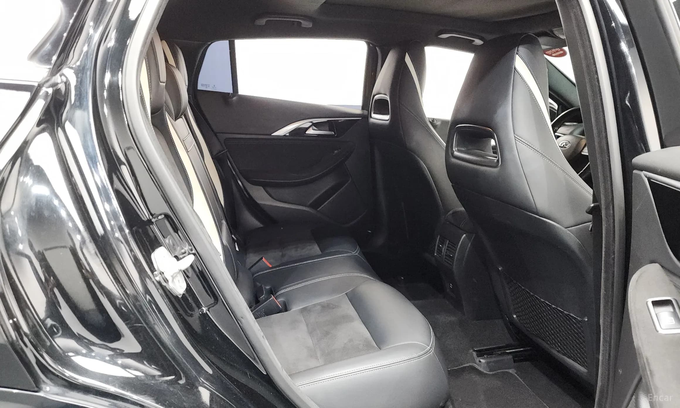 Q30