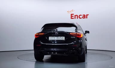 Q30