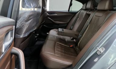 5 Series (G30)