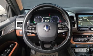 G4 Rexton
