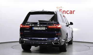 X7 (G07)