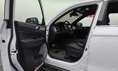 G4 Rexton