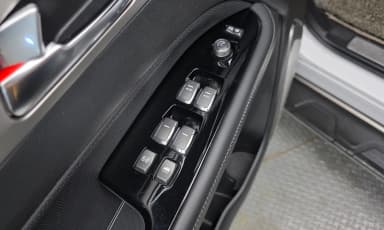 G4 Rexton