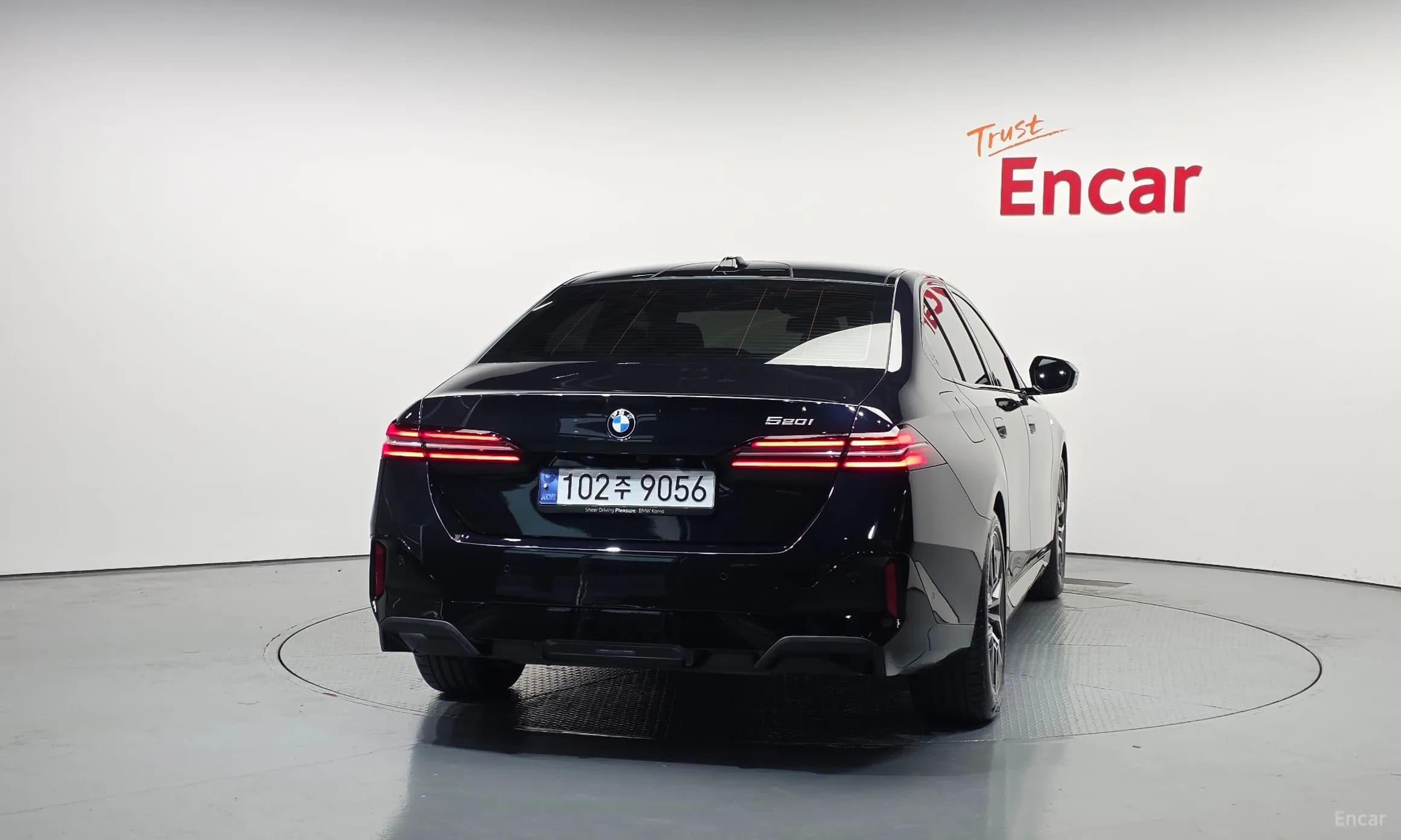5 Series (G60)