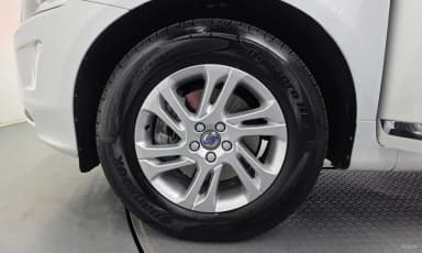 XC60