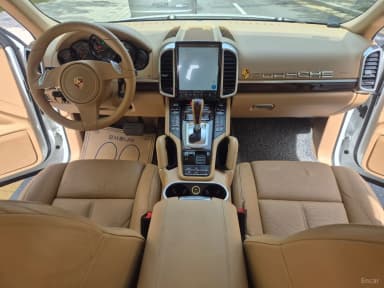 New Cayenne