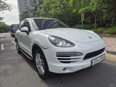 New Cayenne
