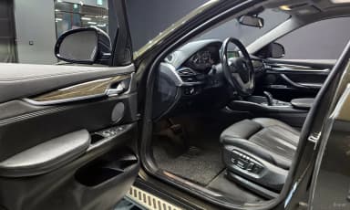X6 (F16)