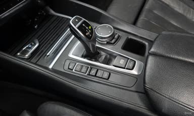 X6 (F16)