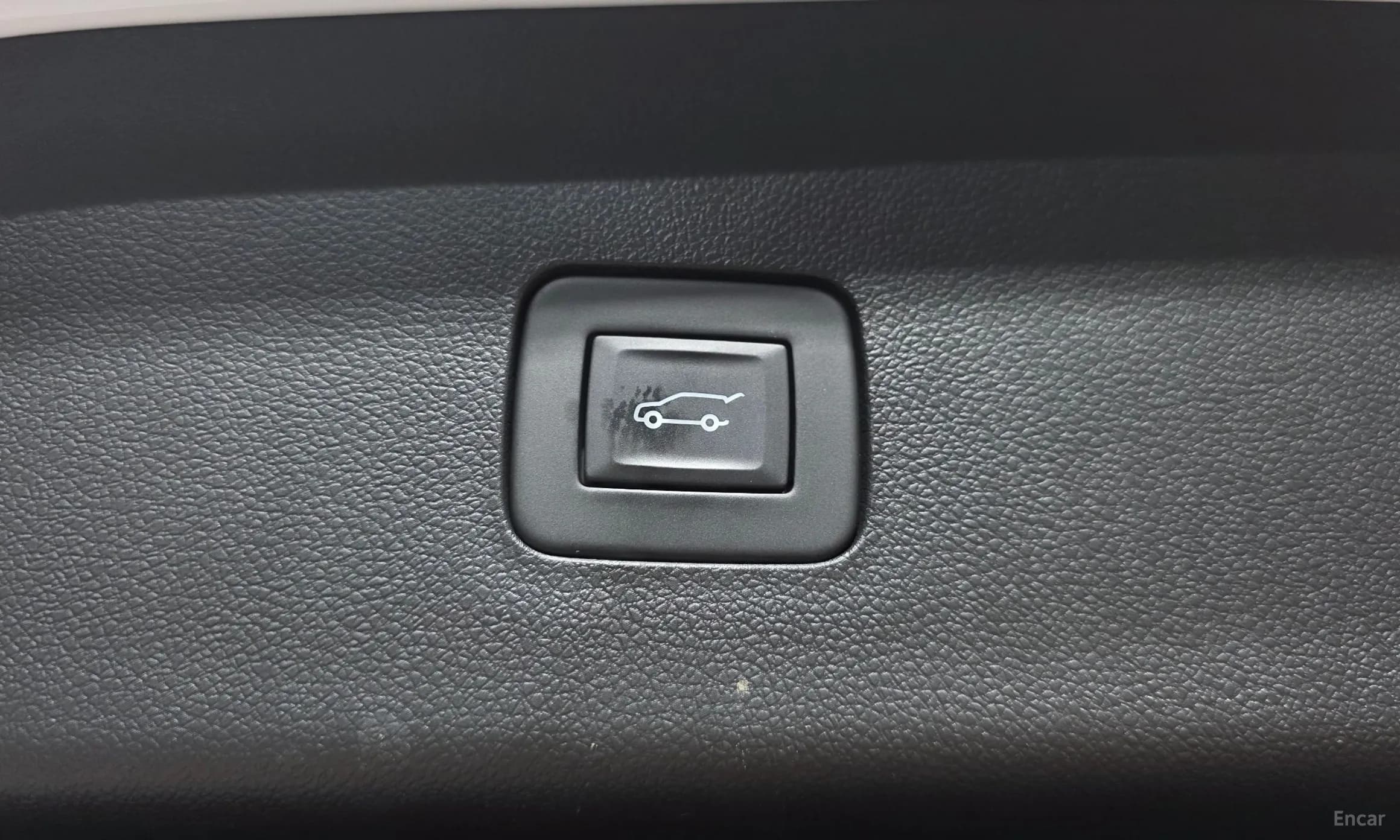 Trax Crossover