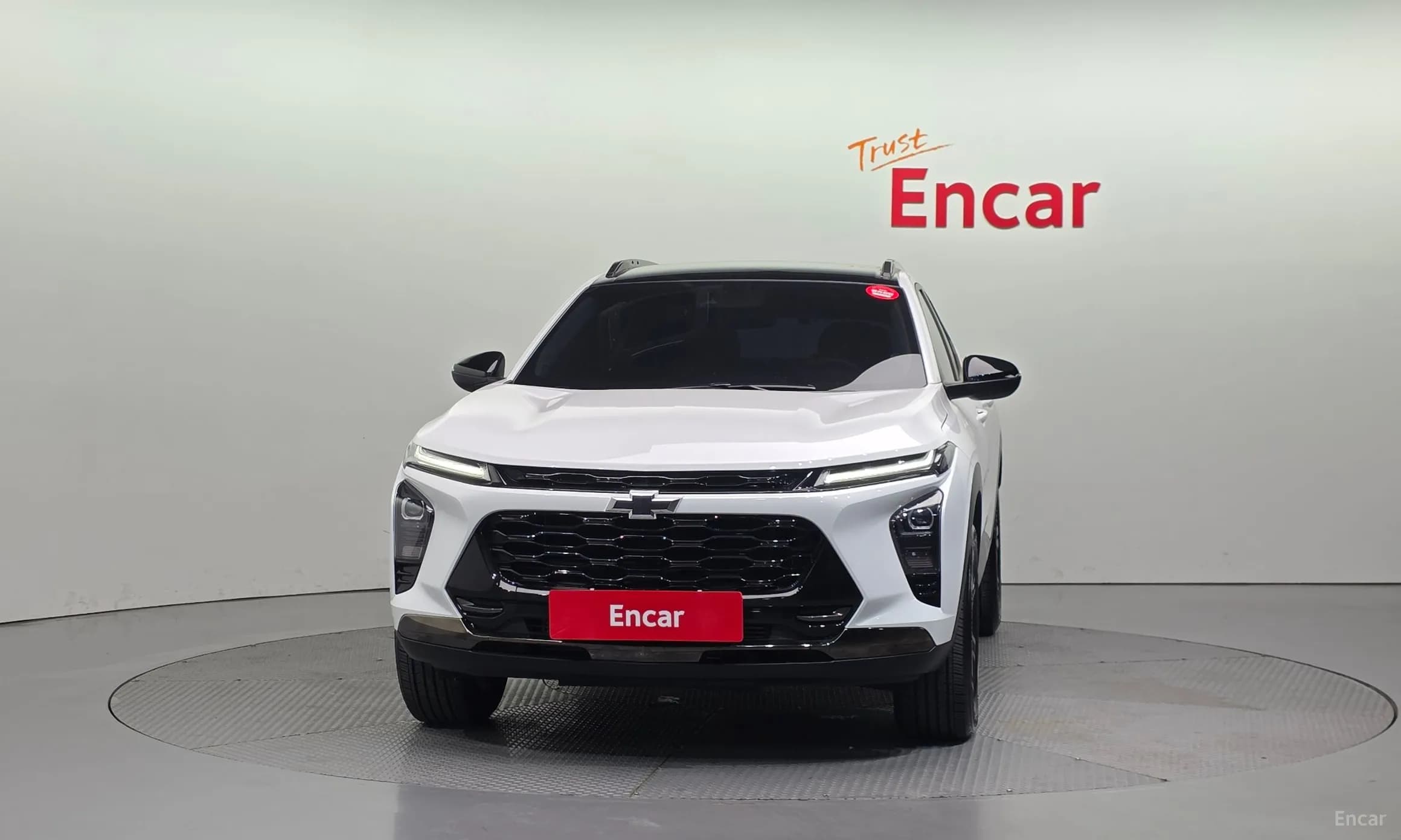 Trax Crossover