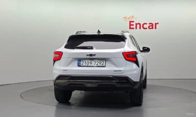 Trax Crossover
