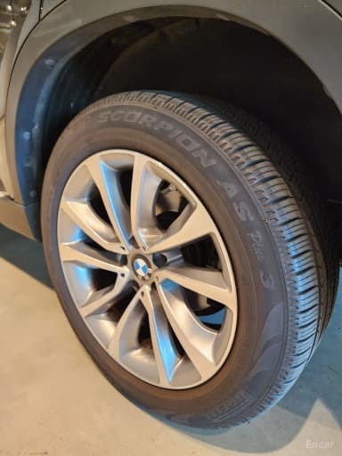 X6 (F16)