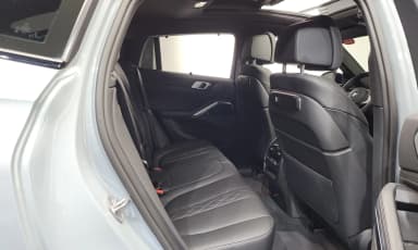 X6 (G06)
