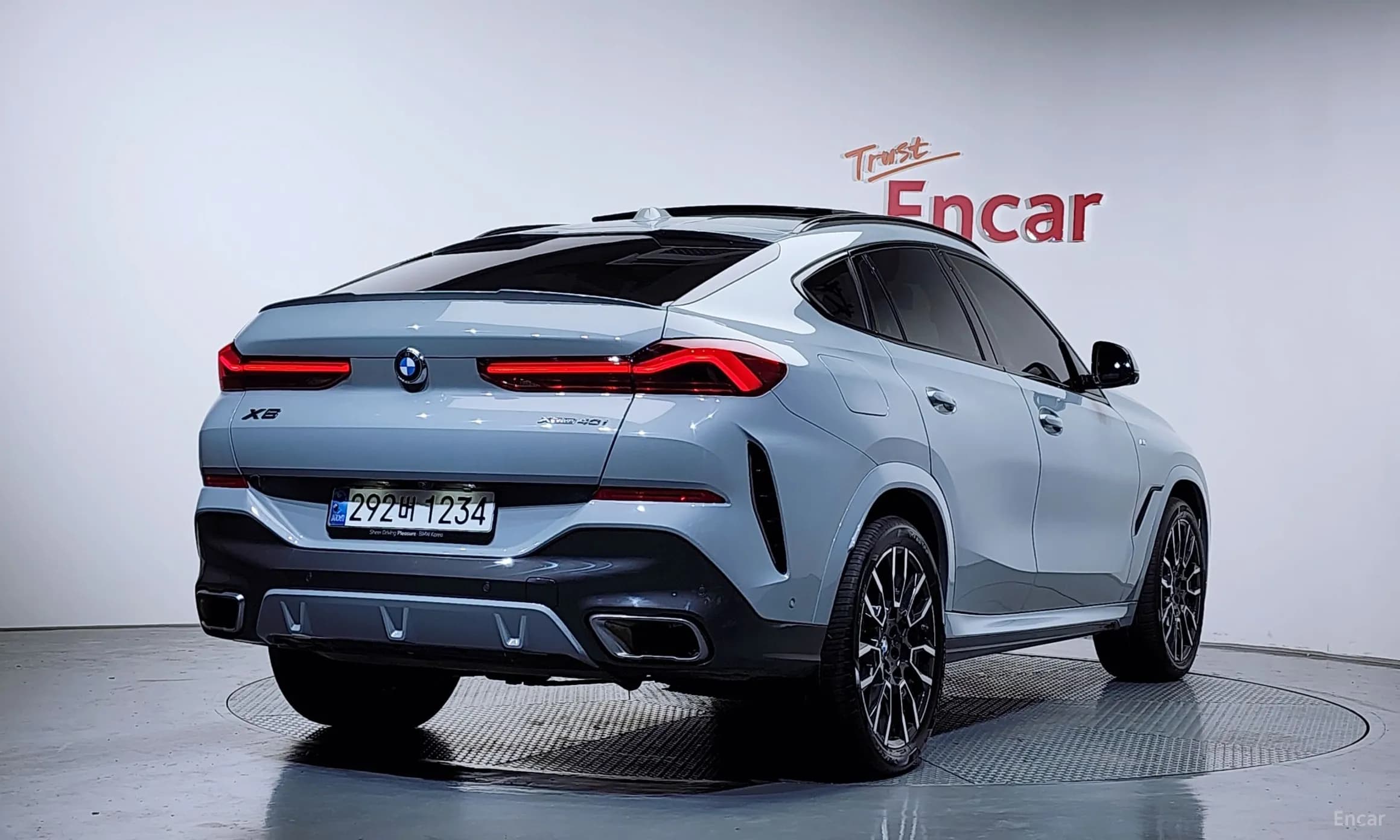 X6 (G06)