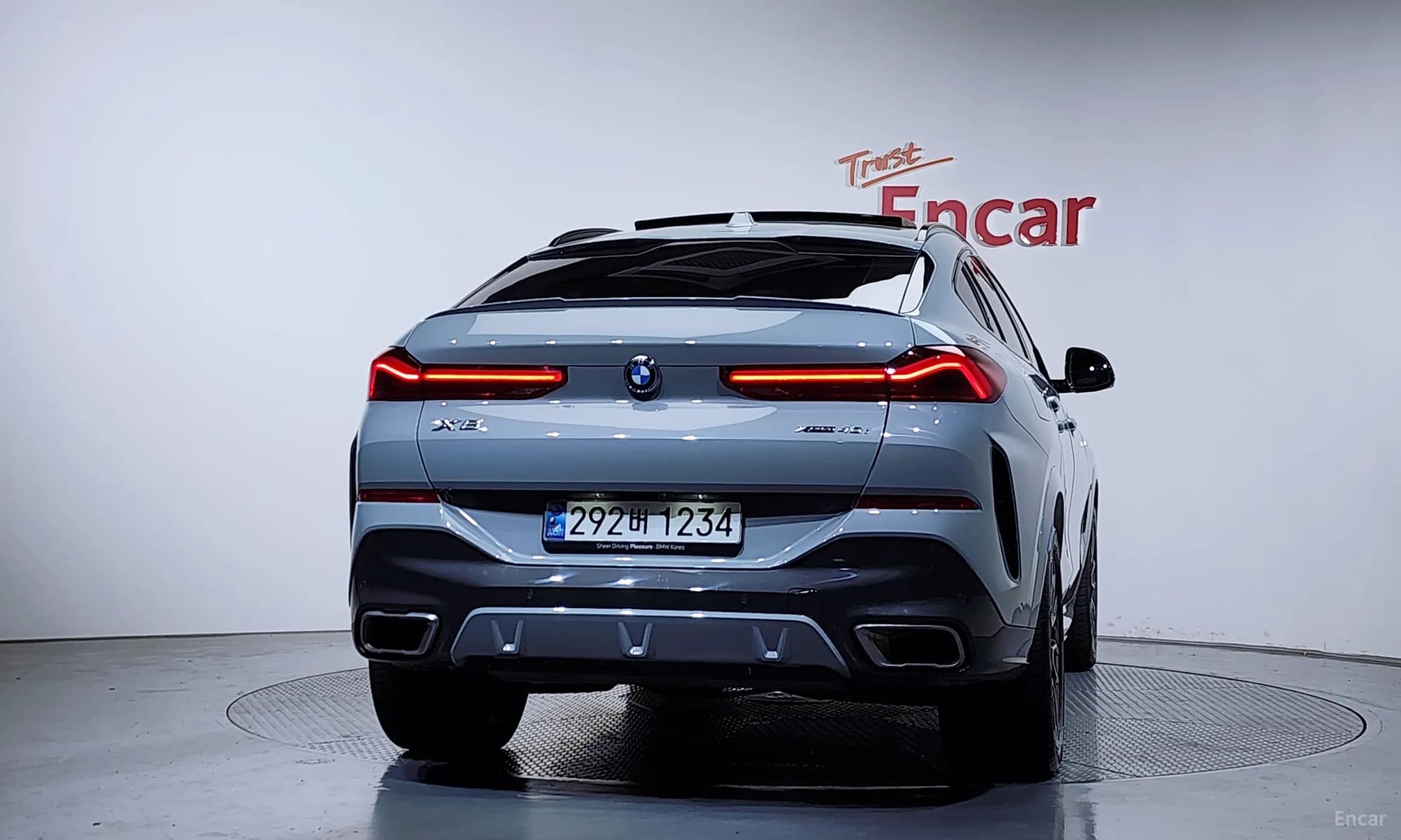 X6 (G06)