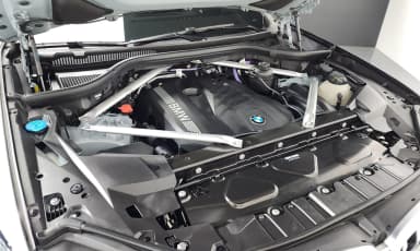 X6 (G06)