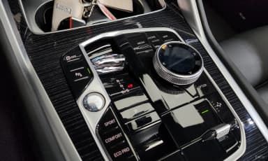 X6 (G06)