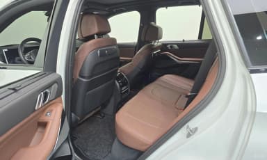 X5 (G05)