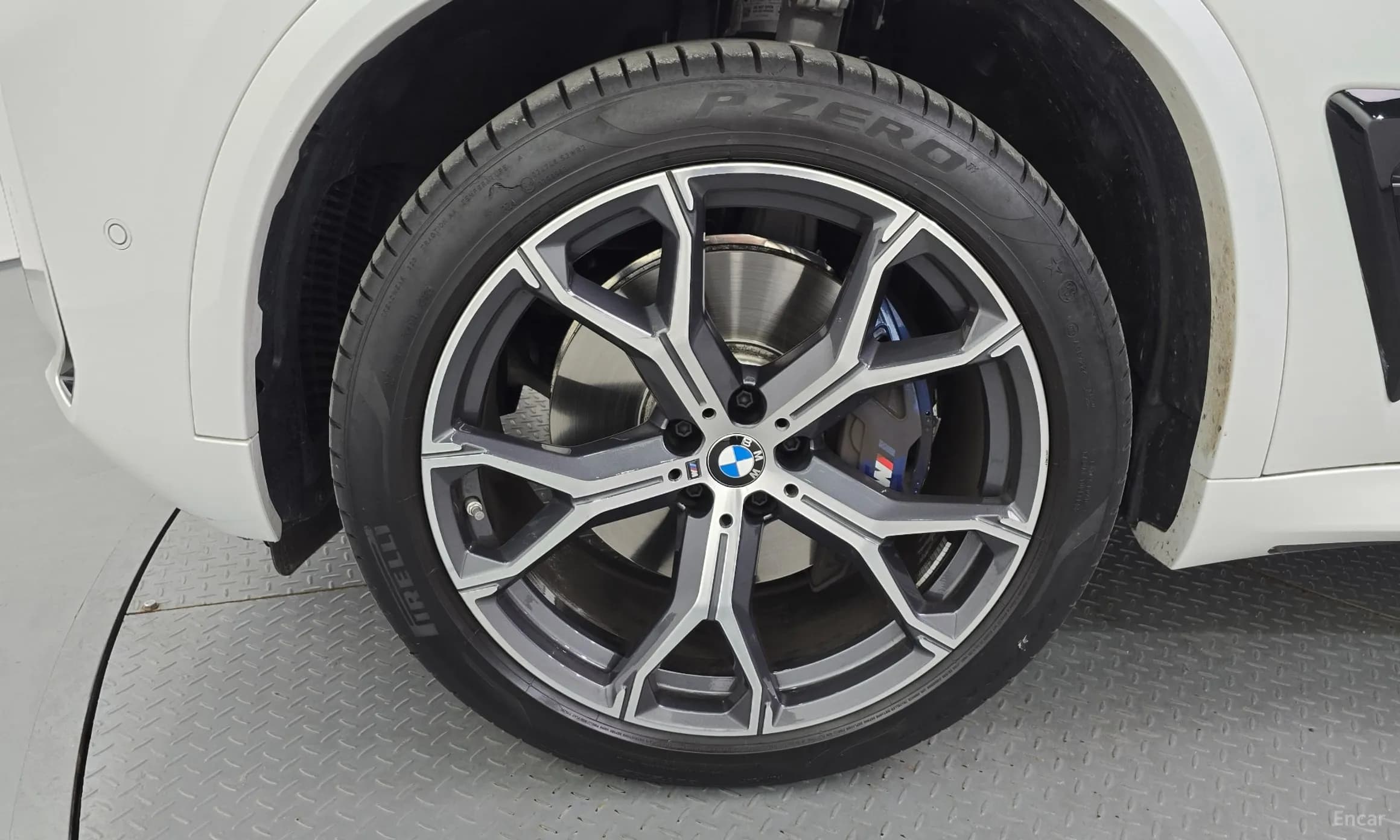 X5 (G05)