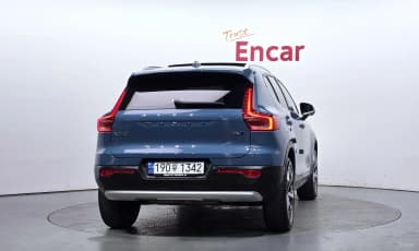 XC40